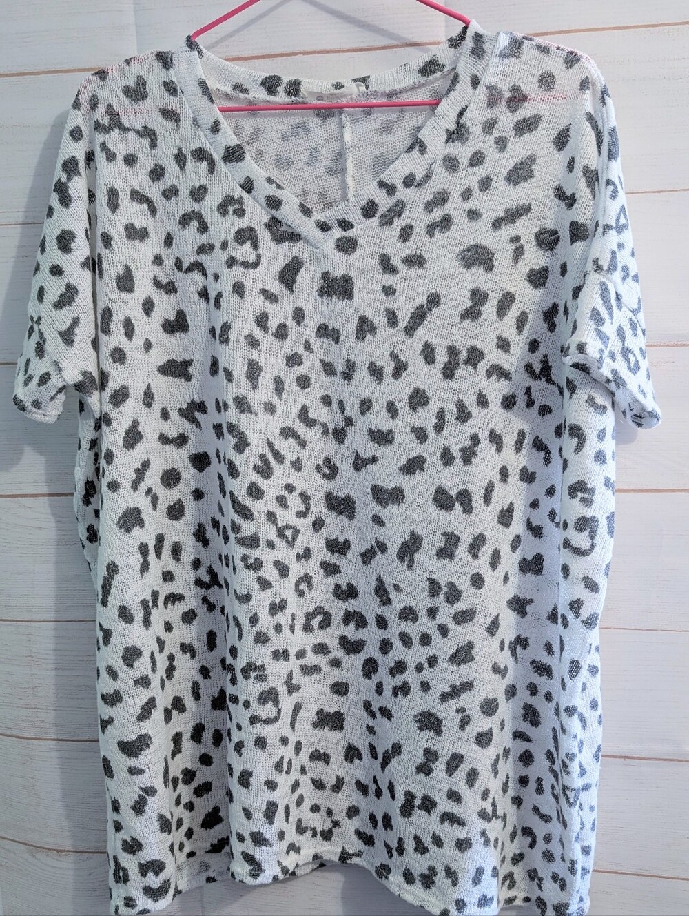Nwot Bombom Lightweight Knit Short Sleeve Leopard 🐆 🐆 Top